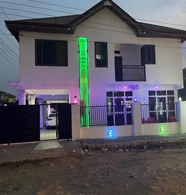 Ohene David Guest House Amanfro Екстериор снимка
